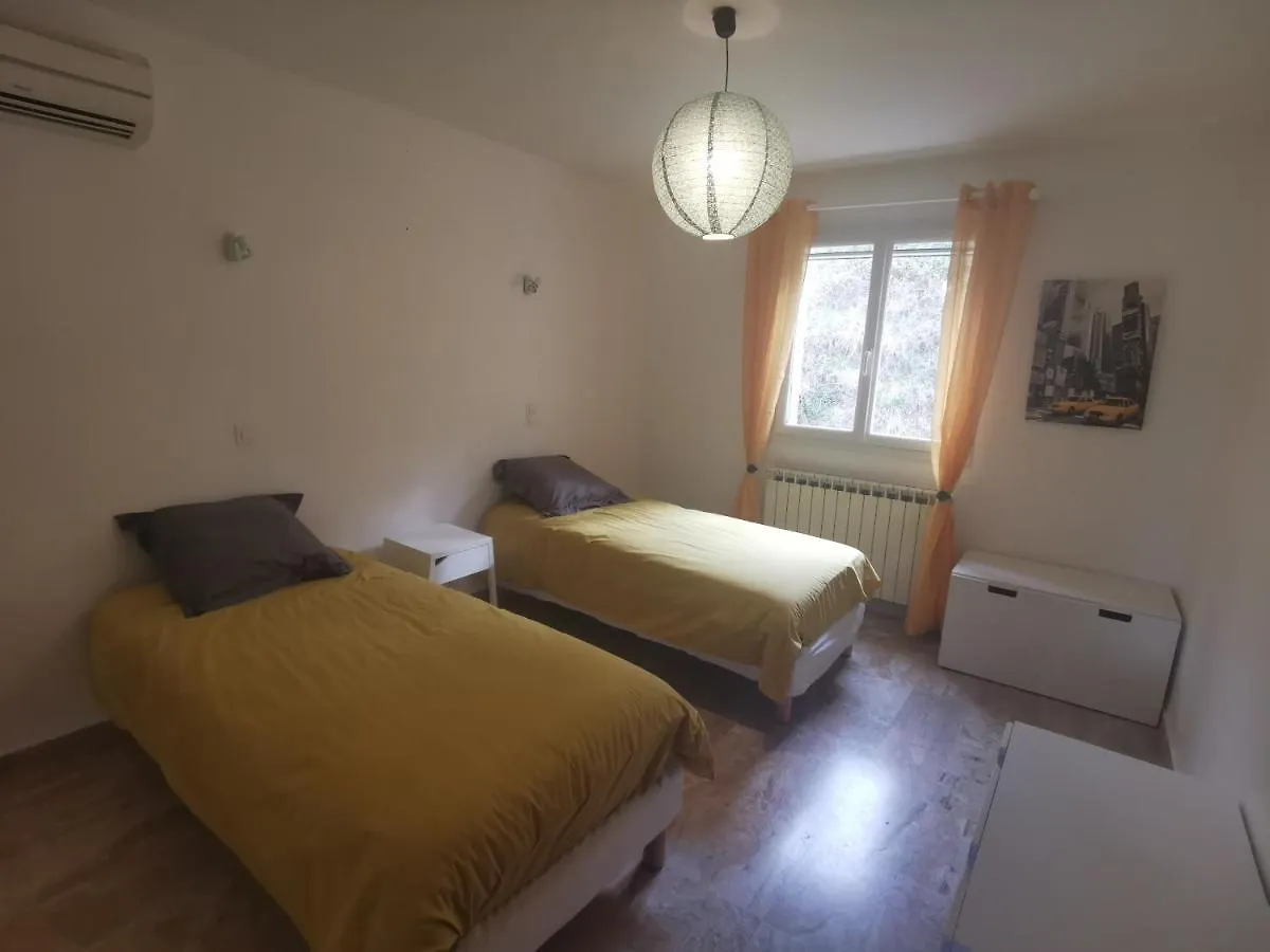 La Villa De Luna Vals-les-Bains 0*,